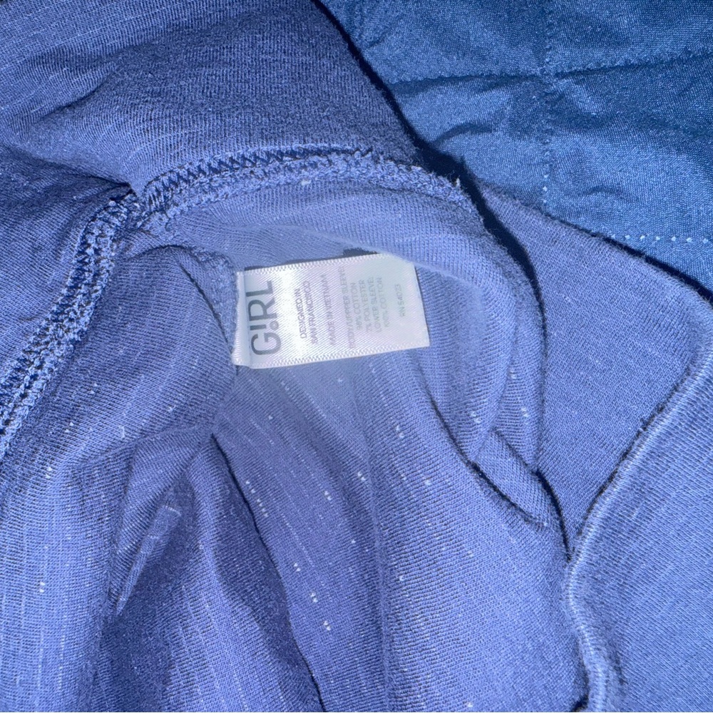 Athleta Girl size L/12 long sleeve sweatshirt. Find your Kindness - Picture 7 of 7